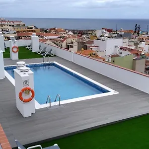 https://unica-via-apartment.tenerifehoteles.net